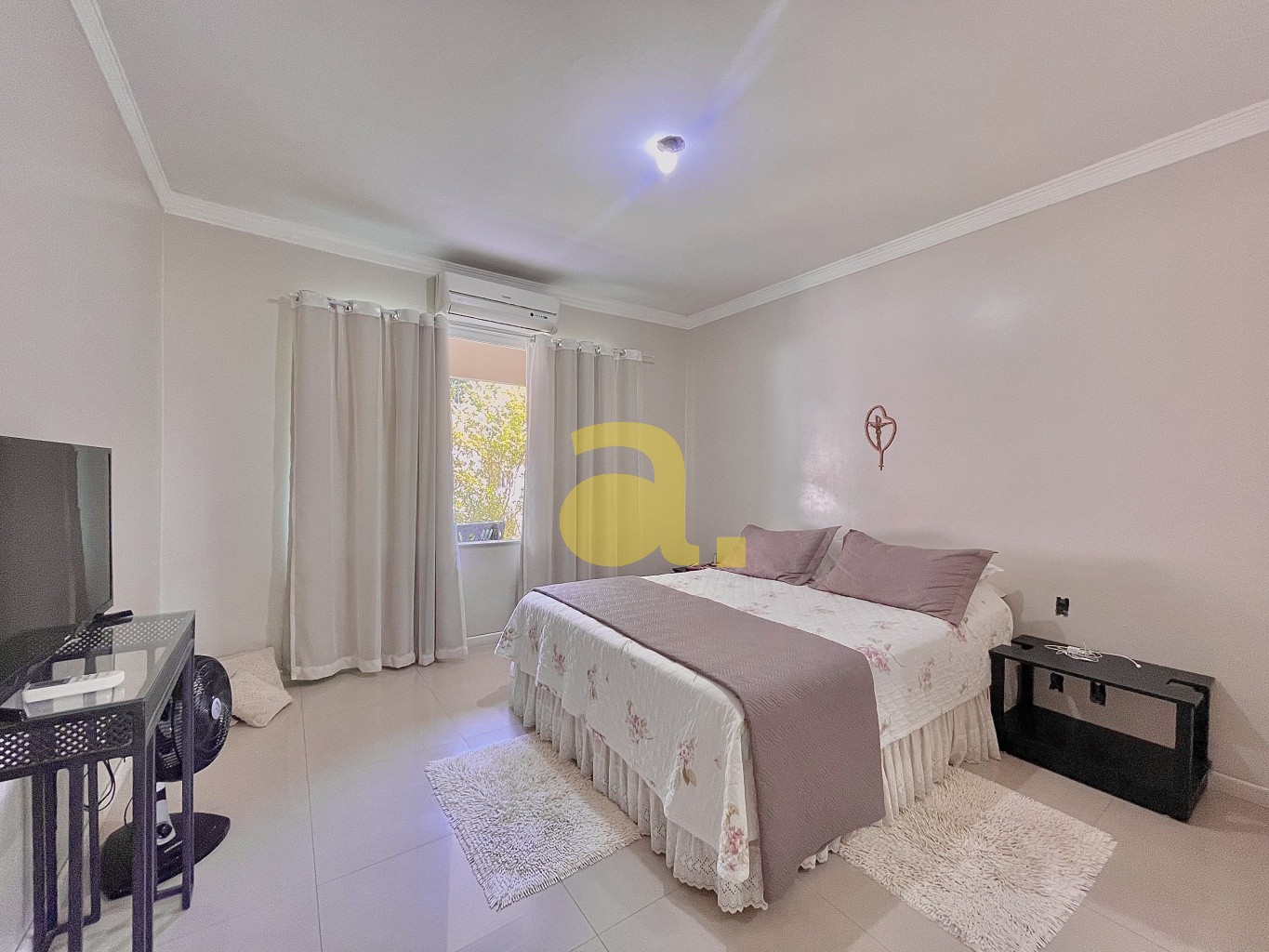 Casa, 4 quartos, 270 m² - Foto 13