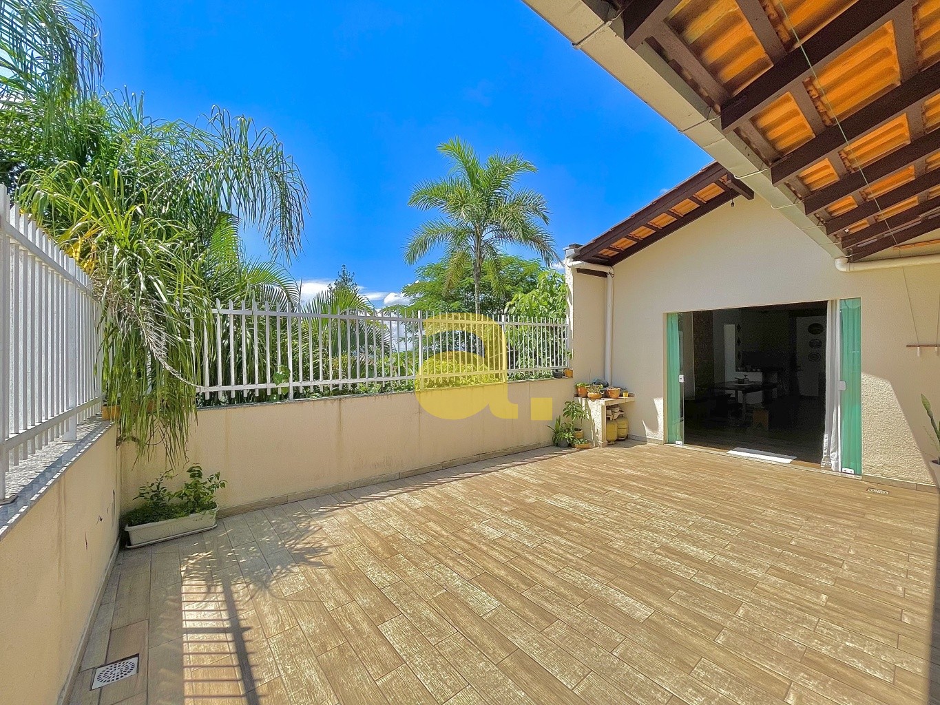 Casa, 4 quartos, 270 m² - Foto 11