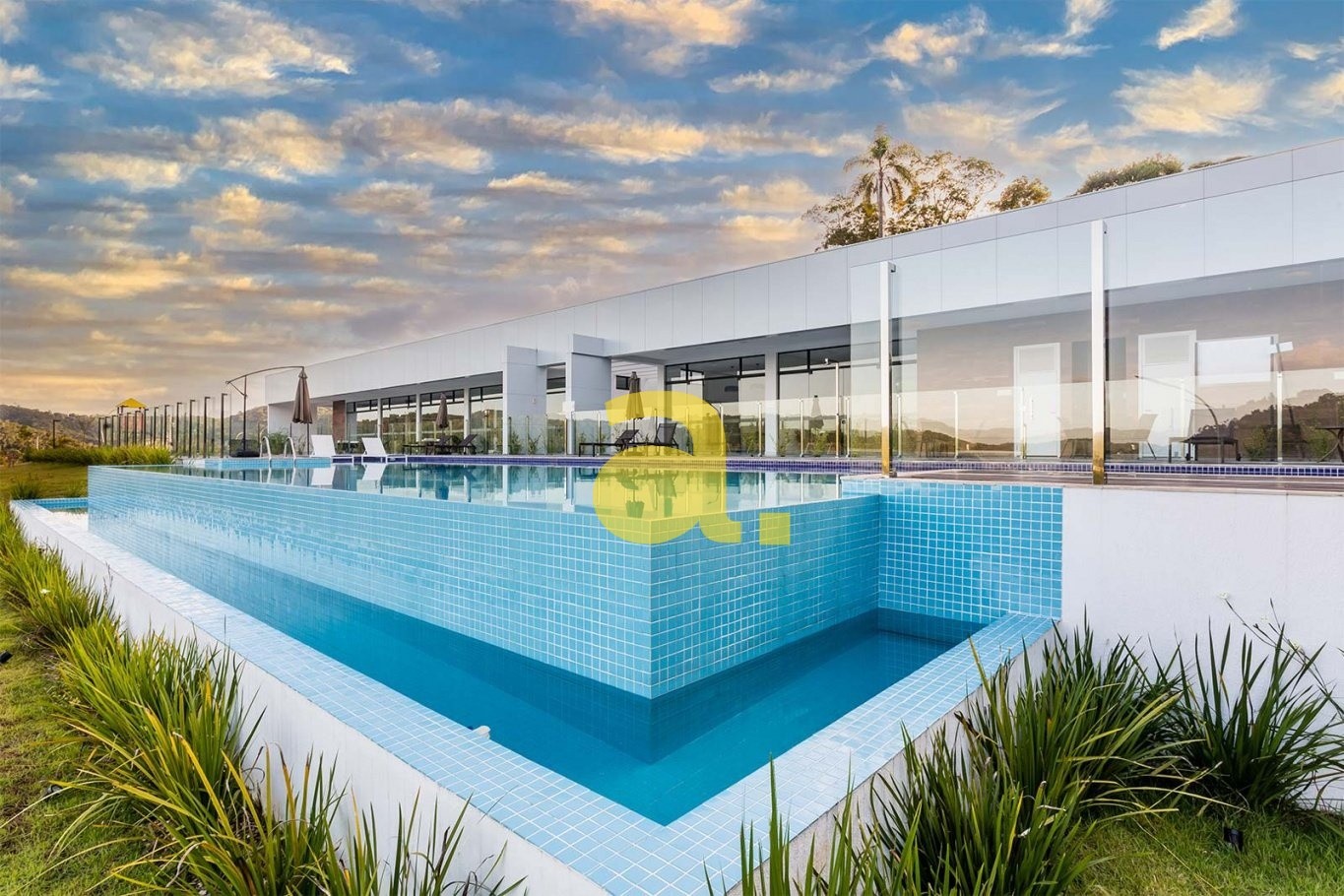 Terreno à venda, 359m² - Foto 1