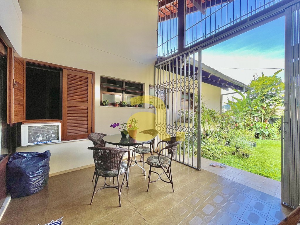 Casa para alugar com 5 quartos, 429m² - Foto 23