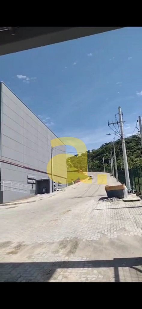 Depósito-Galpão-Armazém para alugar, 1270m² - Foto 6