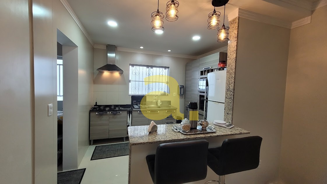 Casa à venda com 2 quartos, 126m² - Foto 12