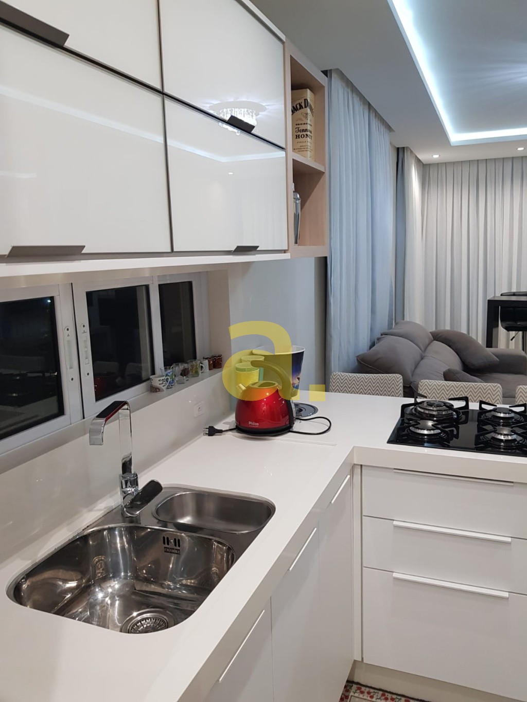 Apartamento à venda com 2 quartos, 70m² - Foto 22