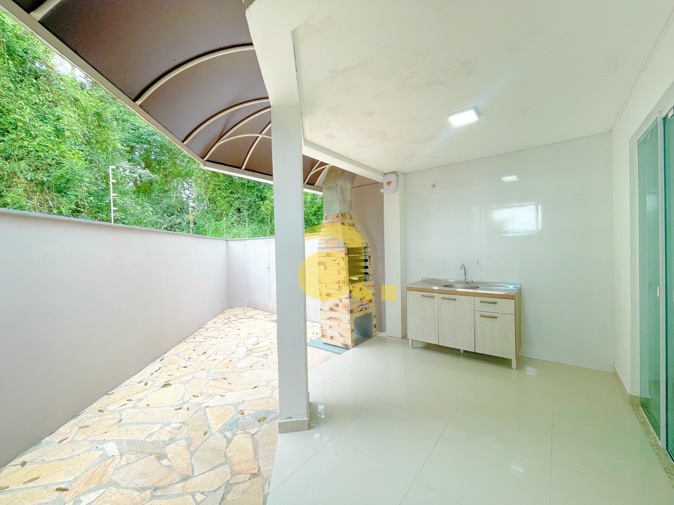 Casa para alugar com 3 quartos, 110m² - Foto 3