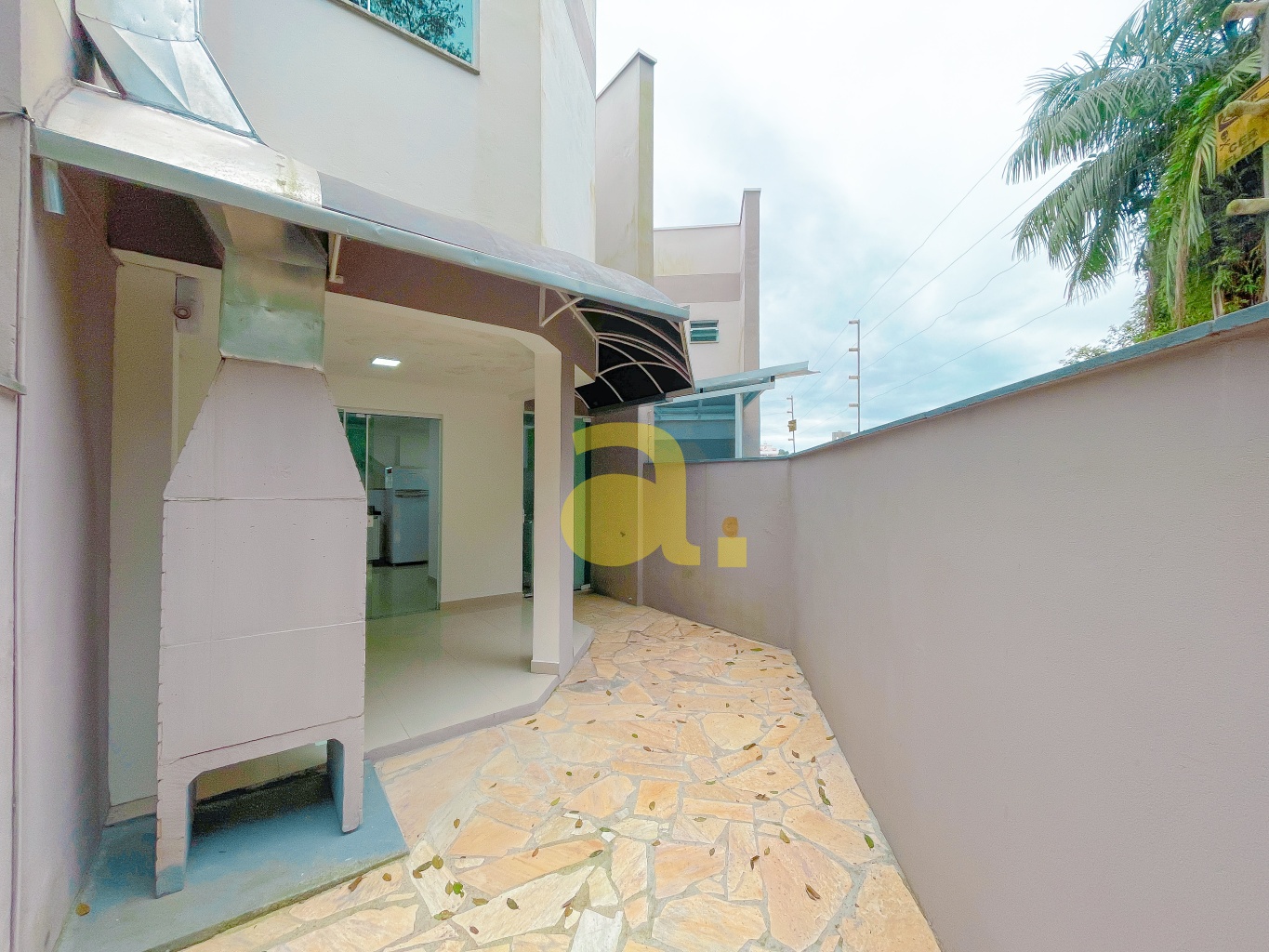 Casa para alugar com 3 quartos, 110m² - Foto 4