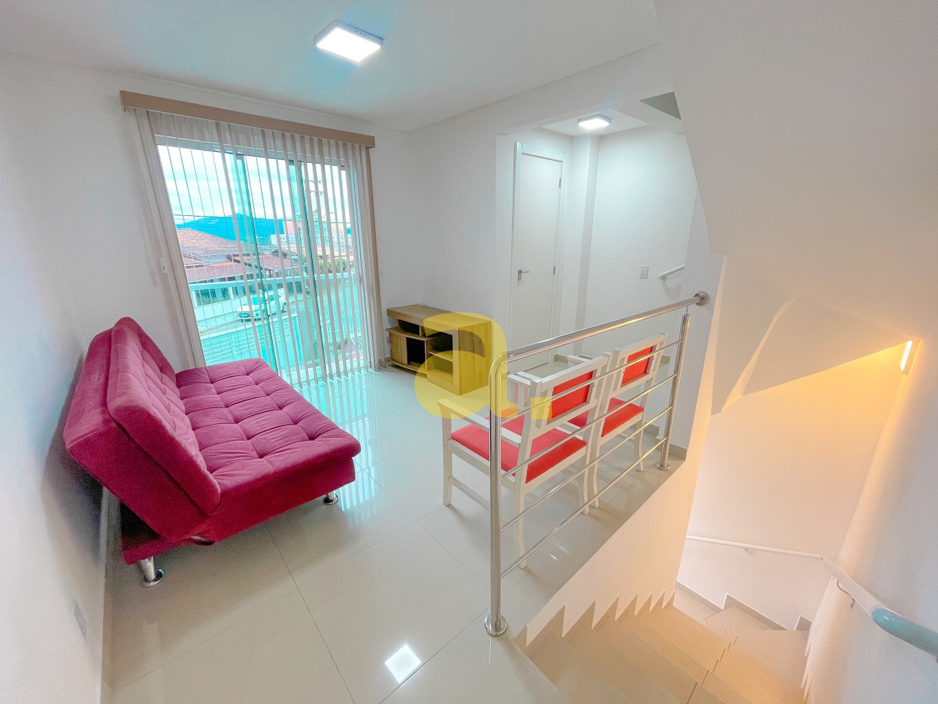 Casa para alugar com 3 quartos, 110m² - Foto 11