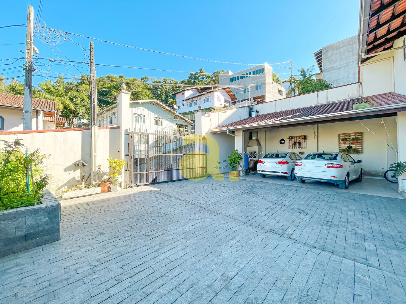 Casa, 6 quartos, 474 m² - Foto 1