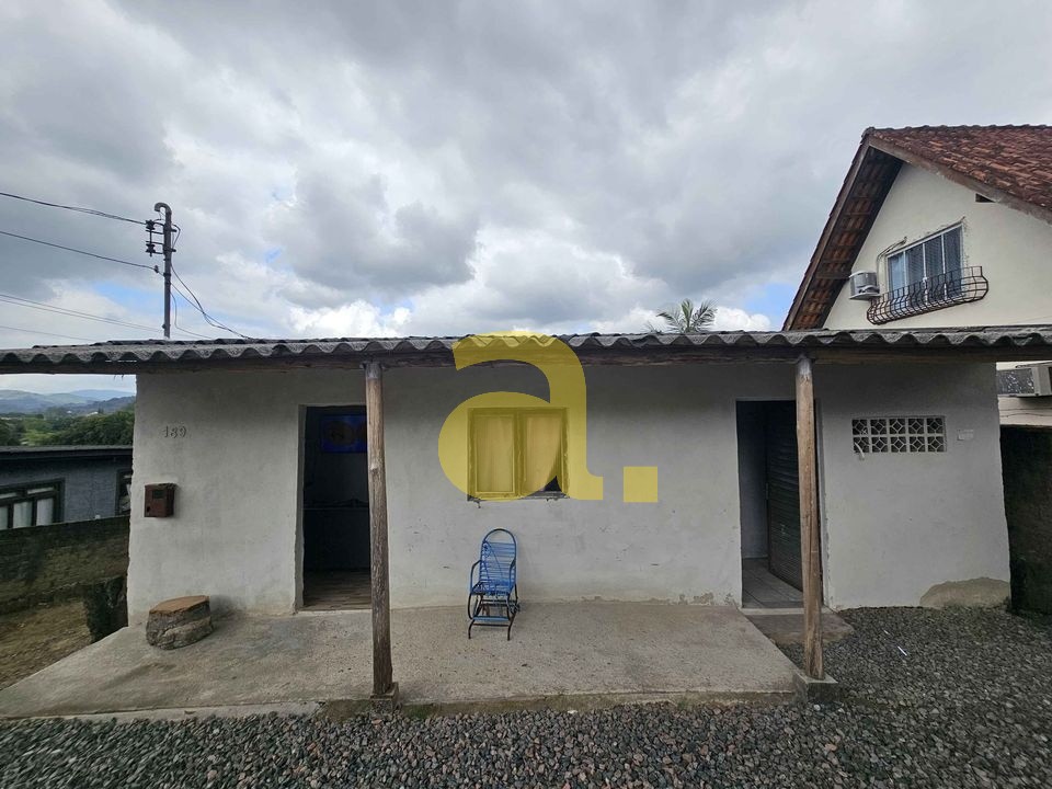 Casa à venda com 3 quartos, 60m² - Foto 6