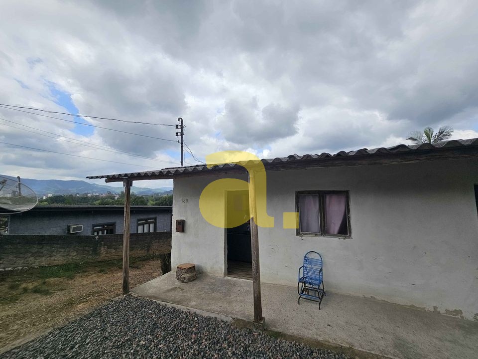 Casa à venda com 3 quartos, 60m² - Foto 10