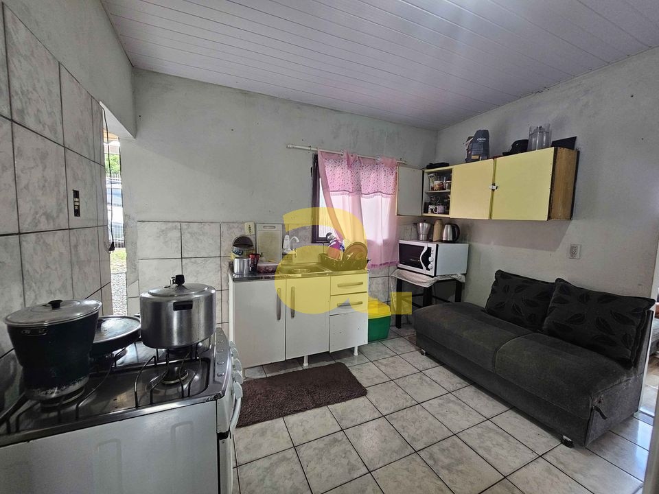 Casa à venda com 3 quartos, 60m² - Foto 11
