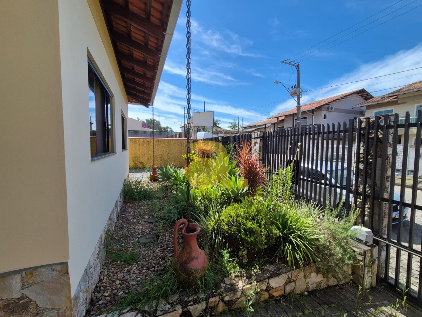 Casa, 3 quartos, 240 m² - Foto 3