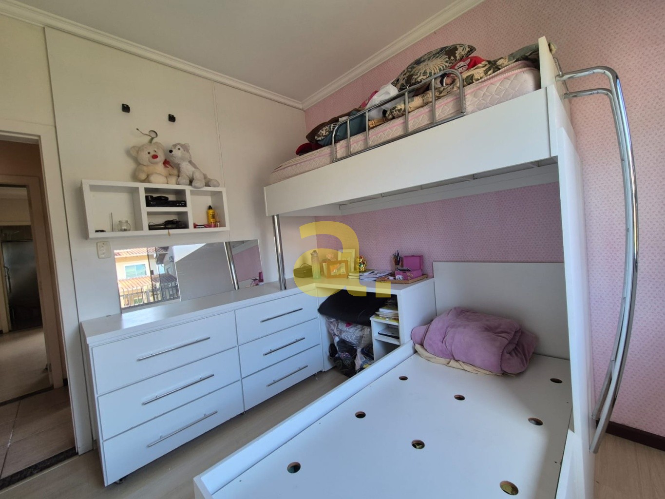 Casa, 3 quartos, 240 m² - Foto 8