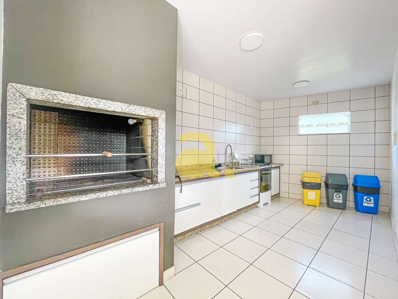 Apartamento para alugar com 2 quartos, 73m² - Foto 23