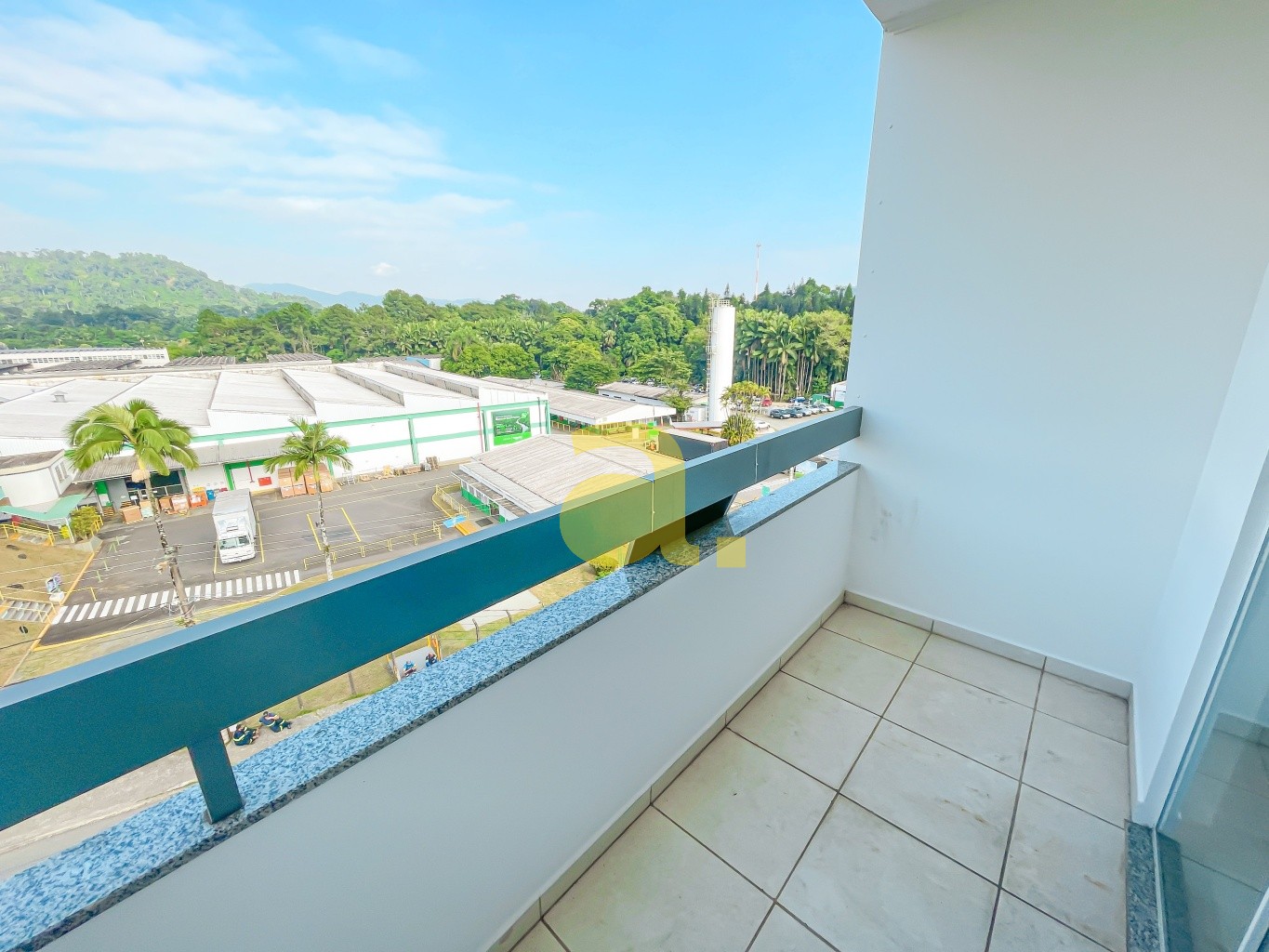 Apartamento para alugar com 2 quartos, 73m² - Foto 10