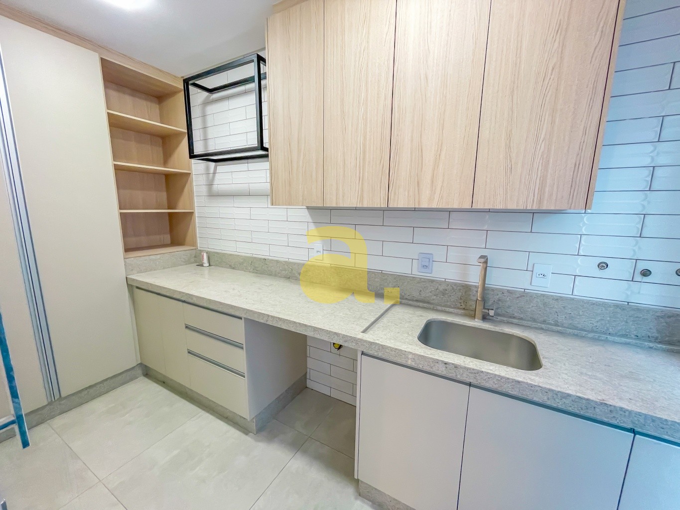 Casa de Condomínio à venda com 3 quartos, 222m² - Foto 9