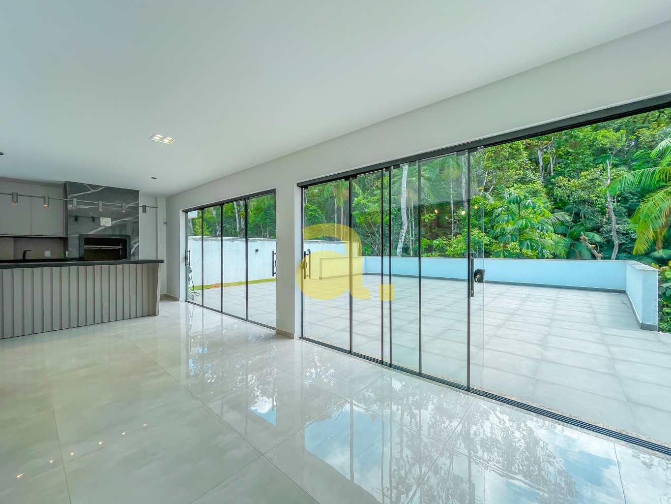 Casa de Condomínio à venda com 3 quartos, 222m² - Foto 11