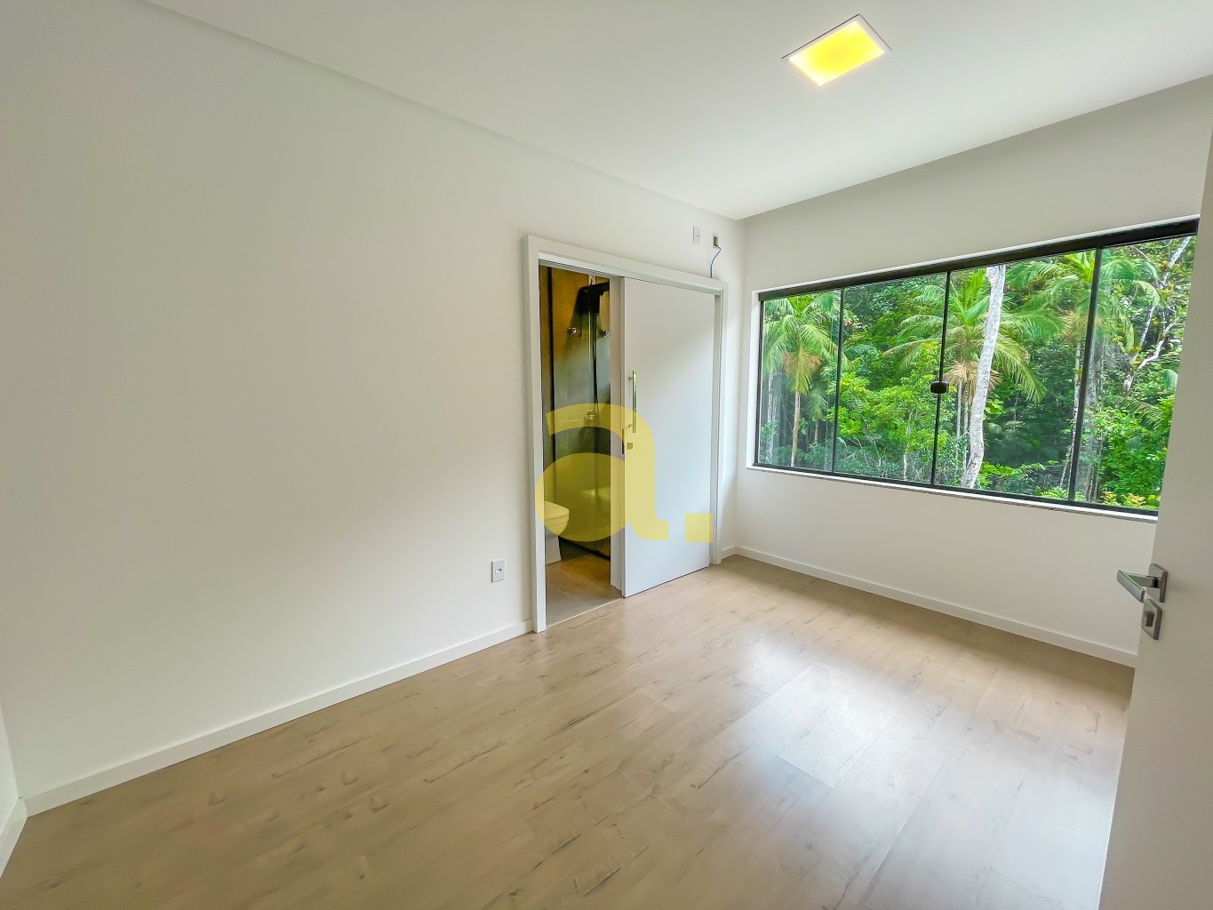 Casa de Condomínio à venda com 3 quartos, 222m² - Foto 21