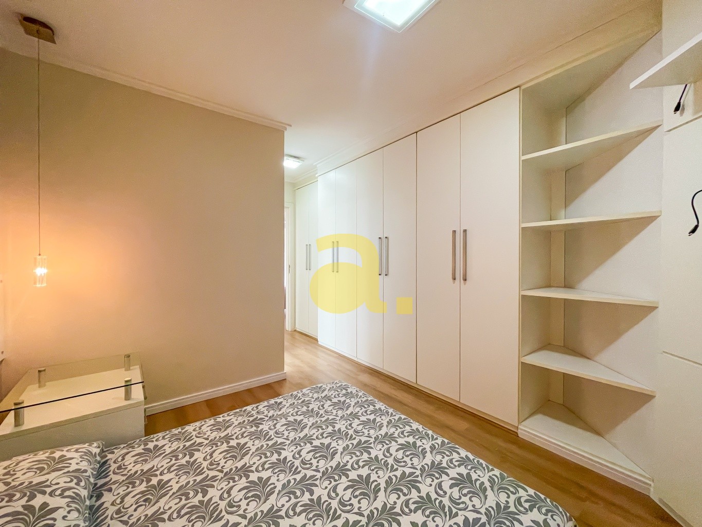 Apartamento para alugar com 2 quartos, 85m² - Foto 15