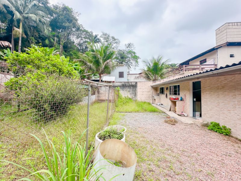 Terreno à venda com 2 quartos, 70m² - Foto 14