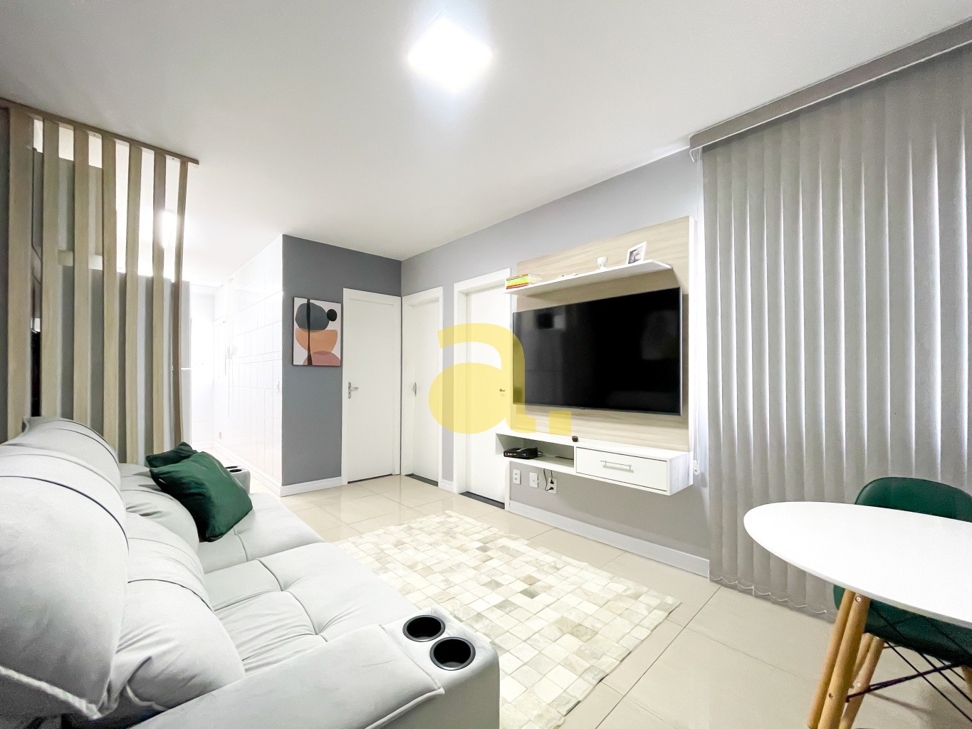 Apartamento à venda com 2 quartos, 51m² - Foto 2