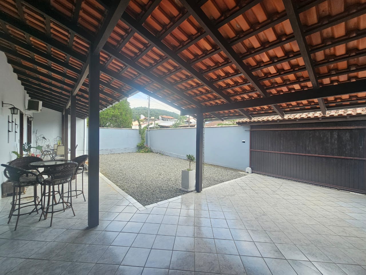 Casa à venda com 4 quartos, 227m² - Foto 8