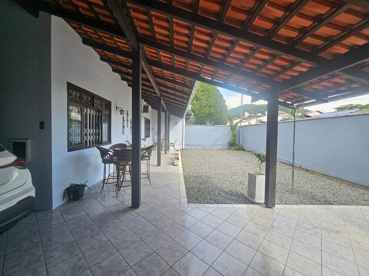 Casa à venda com 4 quartos, 227m² - Foto 4