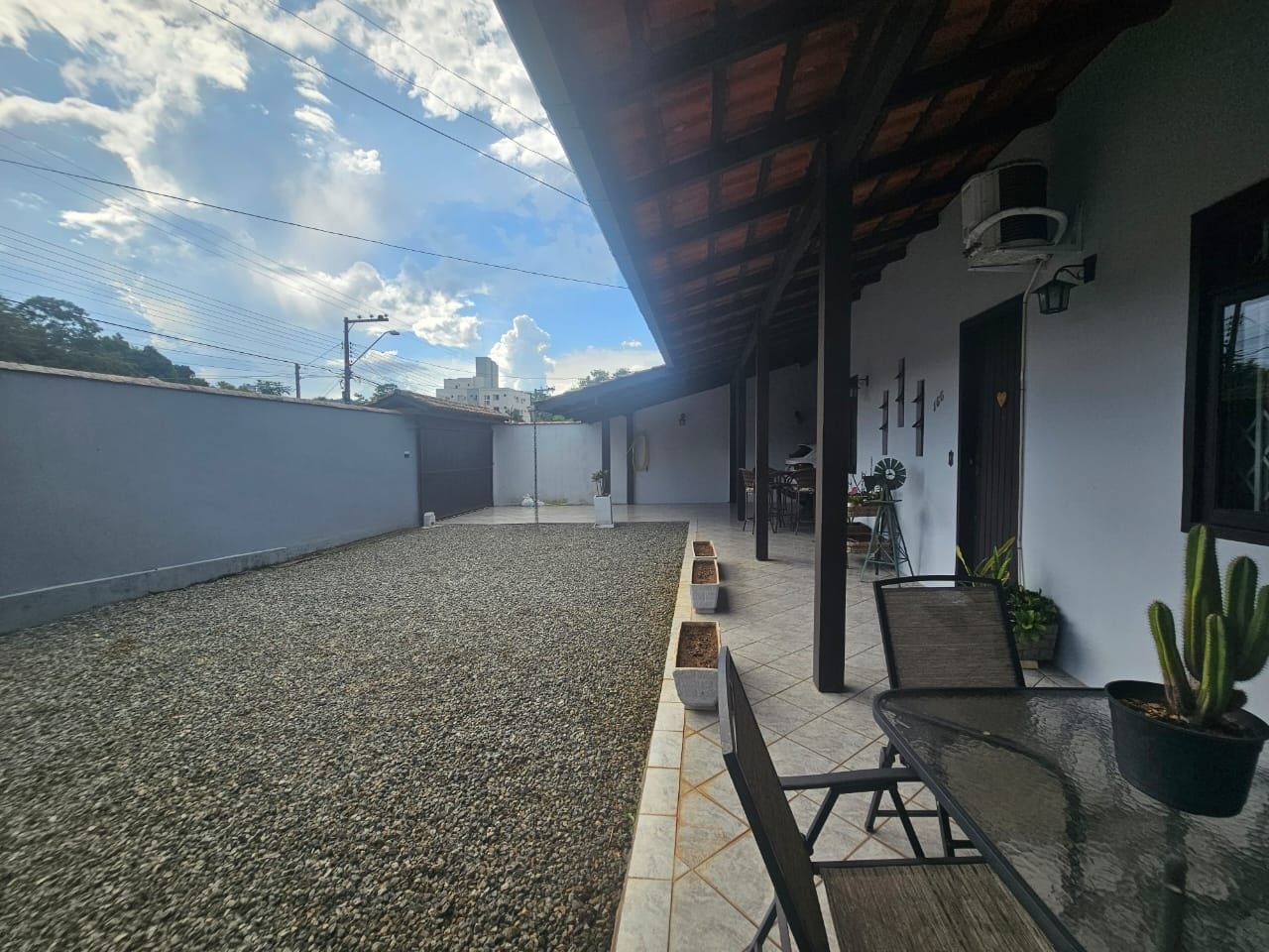 Casa à venda com 4 quartos, 227m² - Foto 6