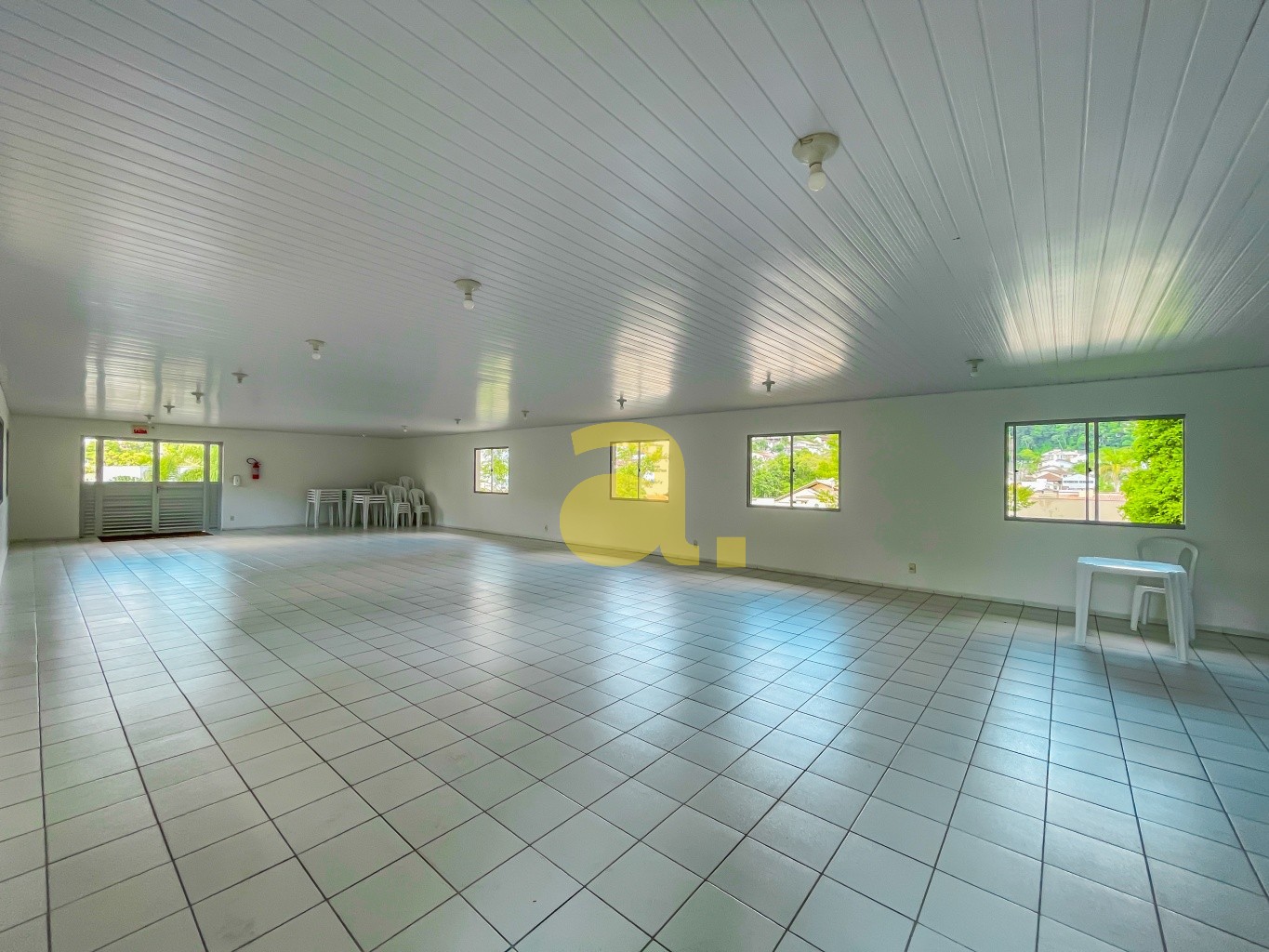 Apartamento à venda com 2 quartos, 47m² - Foto 5