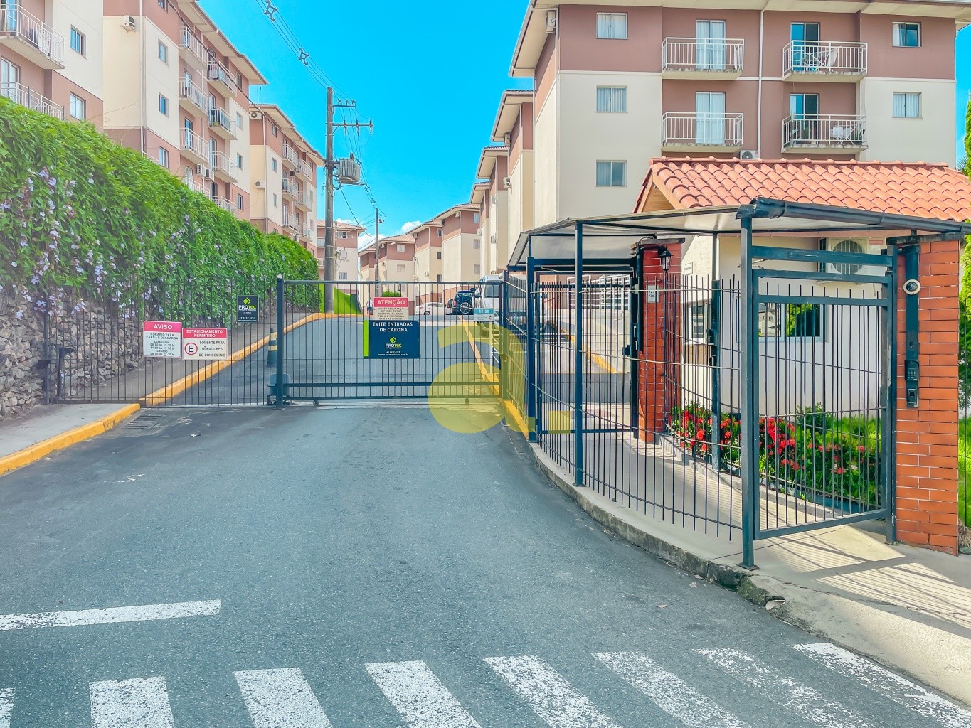 Apartamento à venda com 2 quartos, 47m² - Foto 1