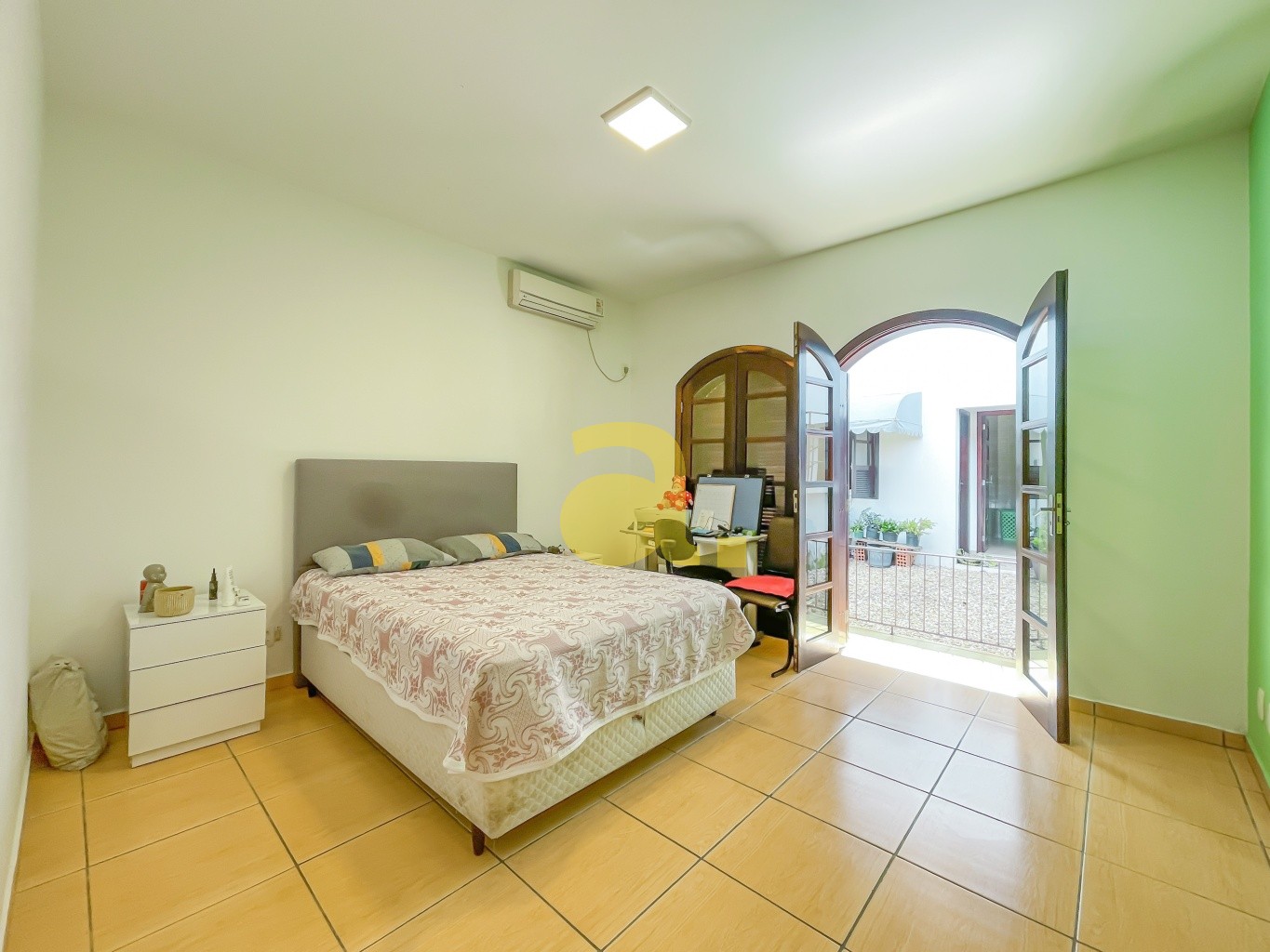 Casa à venda com 3 quartos, 289m² - Foto 23