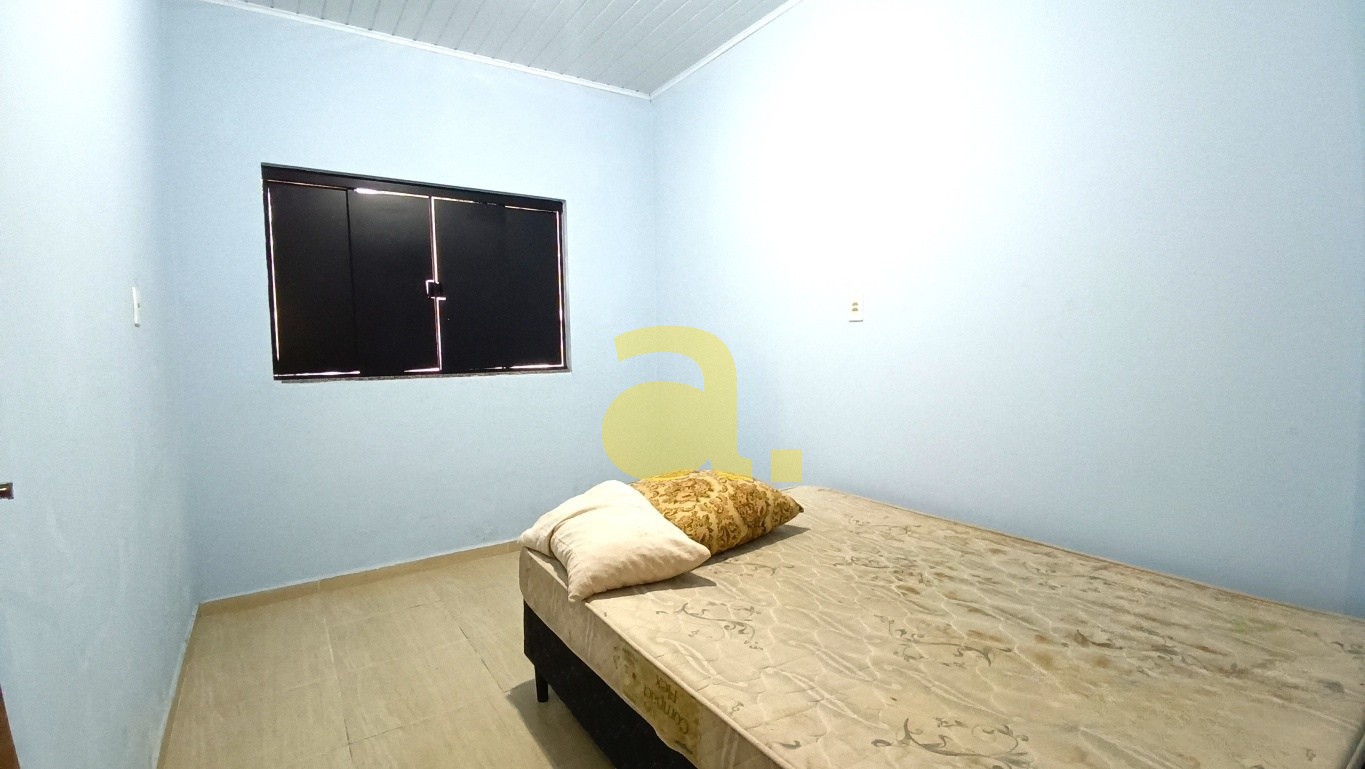 Casa à venda com 2 quartos, 70m² - Foto 6
