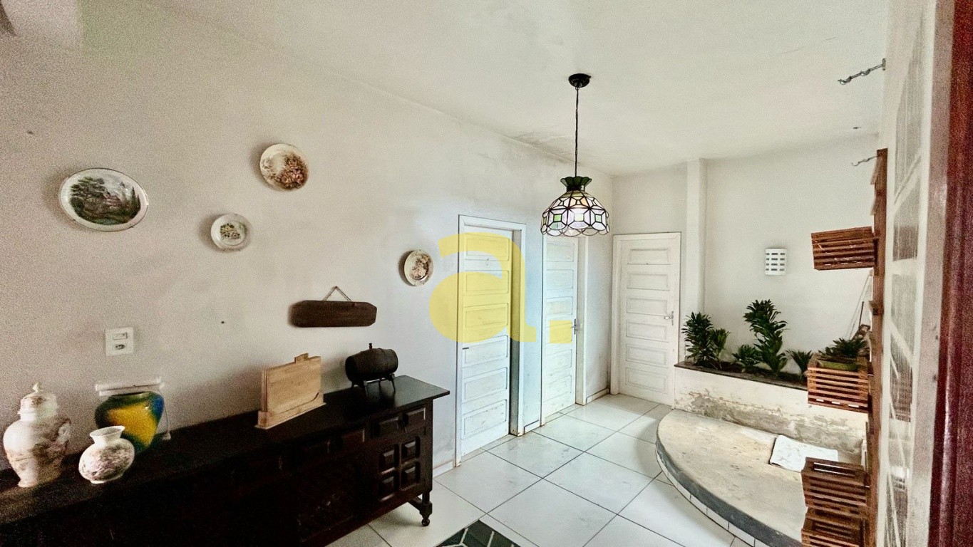 Casa à venda com 3 quartos, 201m² - Foto 18