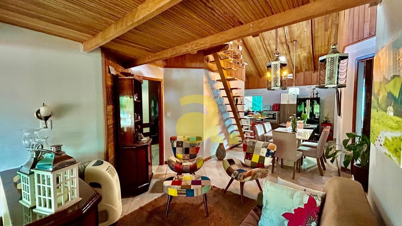 Casa à venda com 3 quartos, 201m² - Foto 9