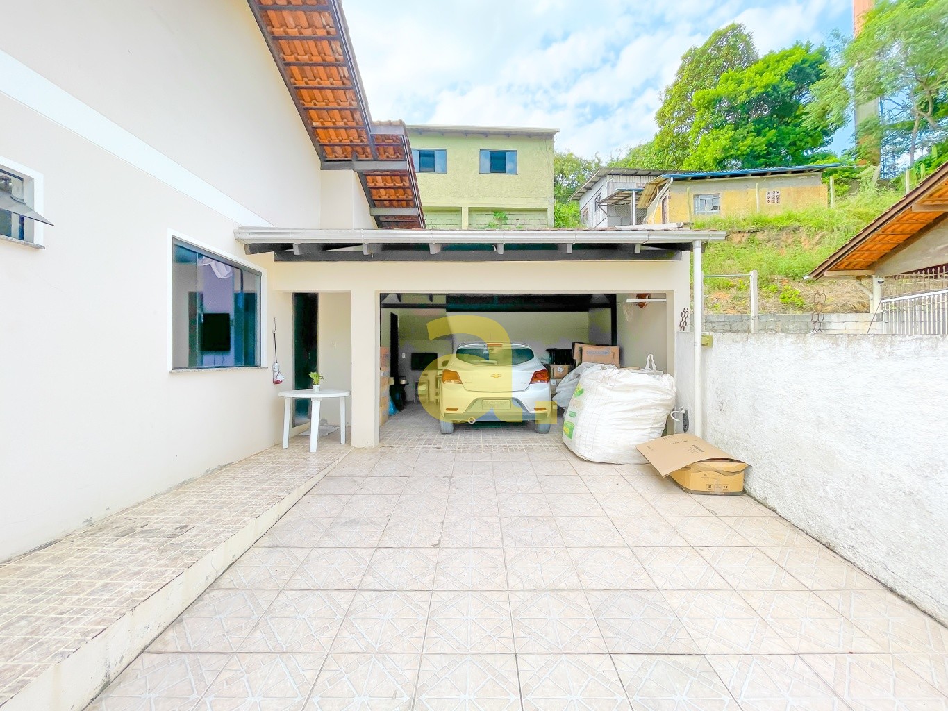 Casa à venda com 4 quartos, 138m² - Foto 4