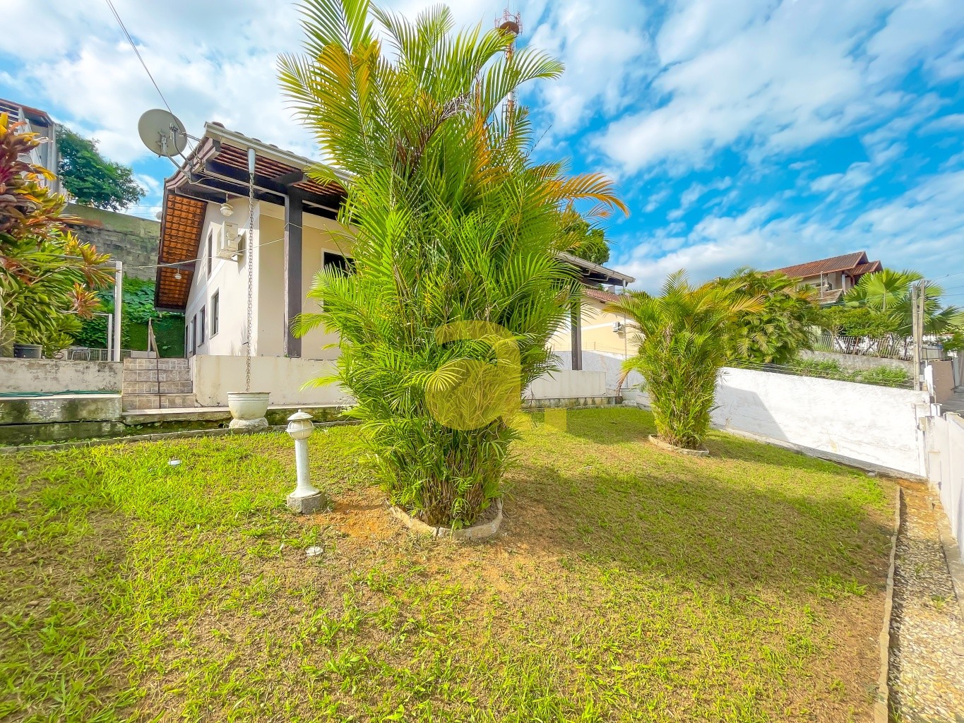 Casa à venda com 4 quartos, 138m² - Foto 6