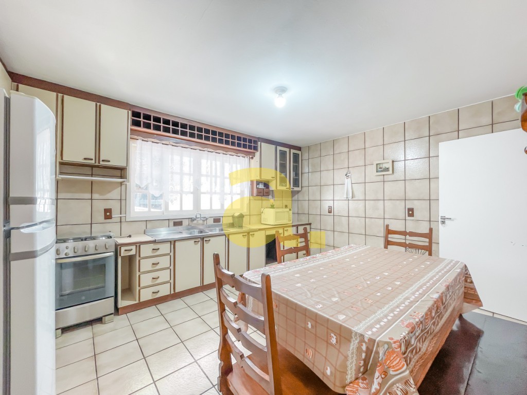 Casa à venda com 4 quartos, 250m² - Foto 16