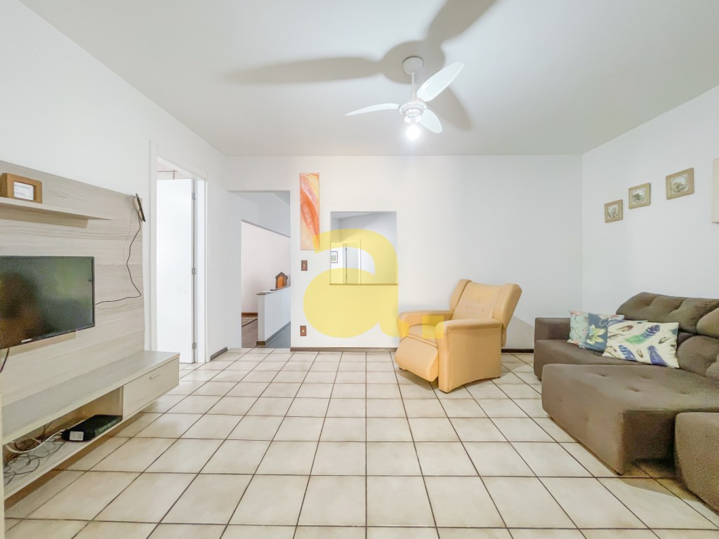 Casa à venda com 4 quartos, 250m² - Foto 19