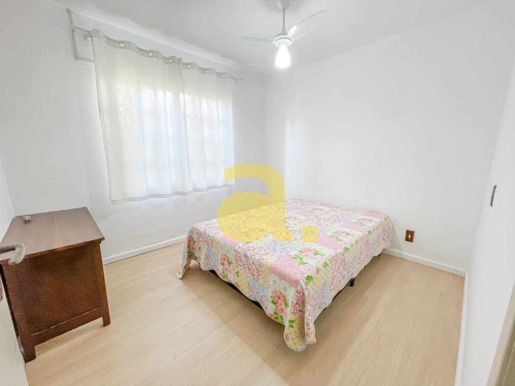 Casa à venda com 4 quartos, 250m² - Foto 27