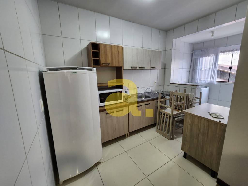 Apartamento à venda com 2 quartos, 70m² - Foto 4