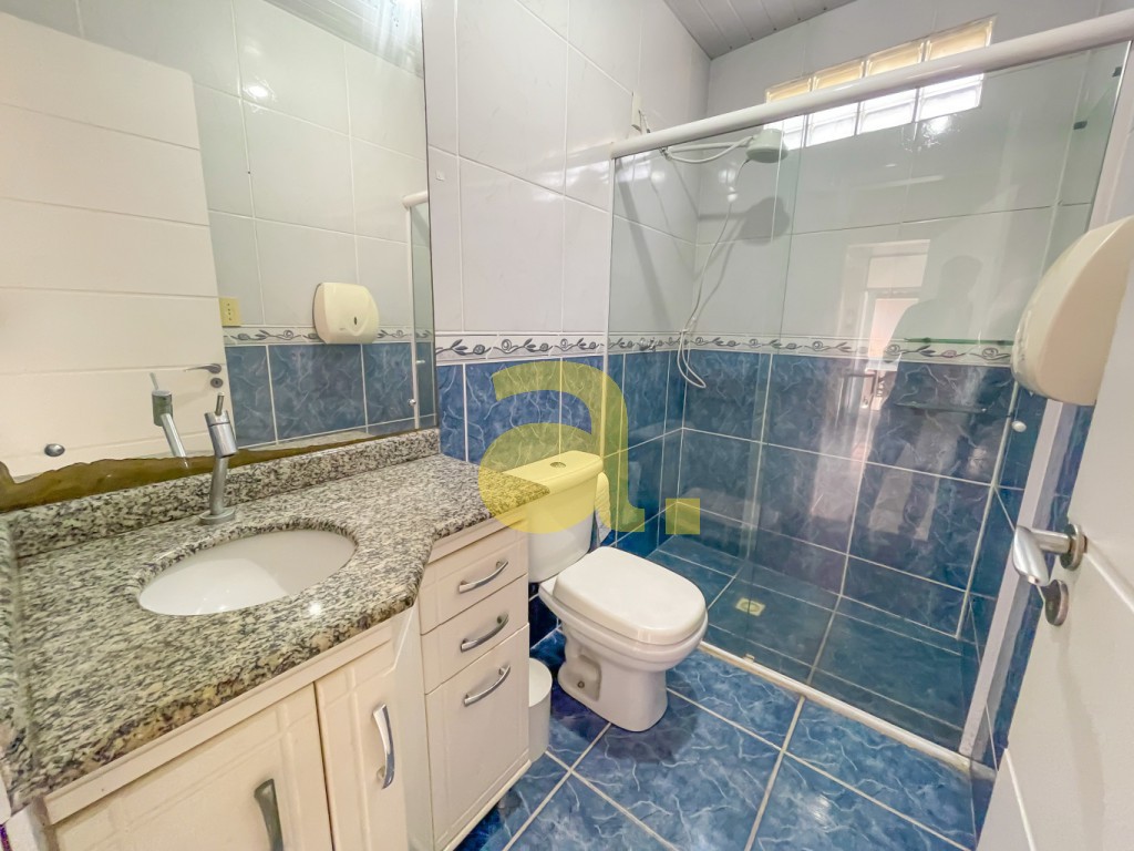 Casa para alugar com 5 quartos, 280m² - Foto 26