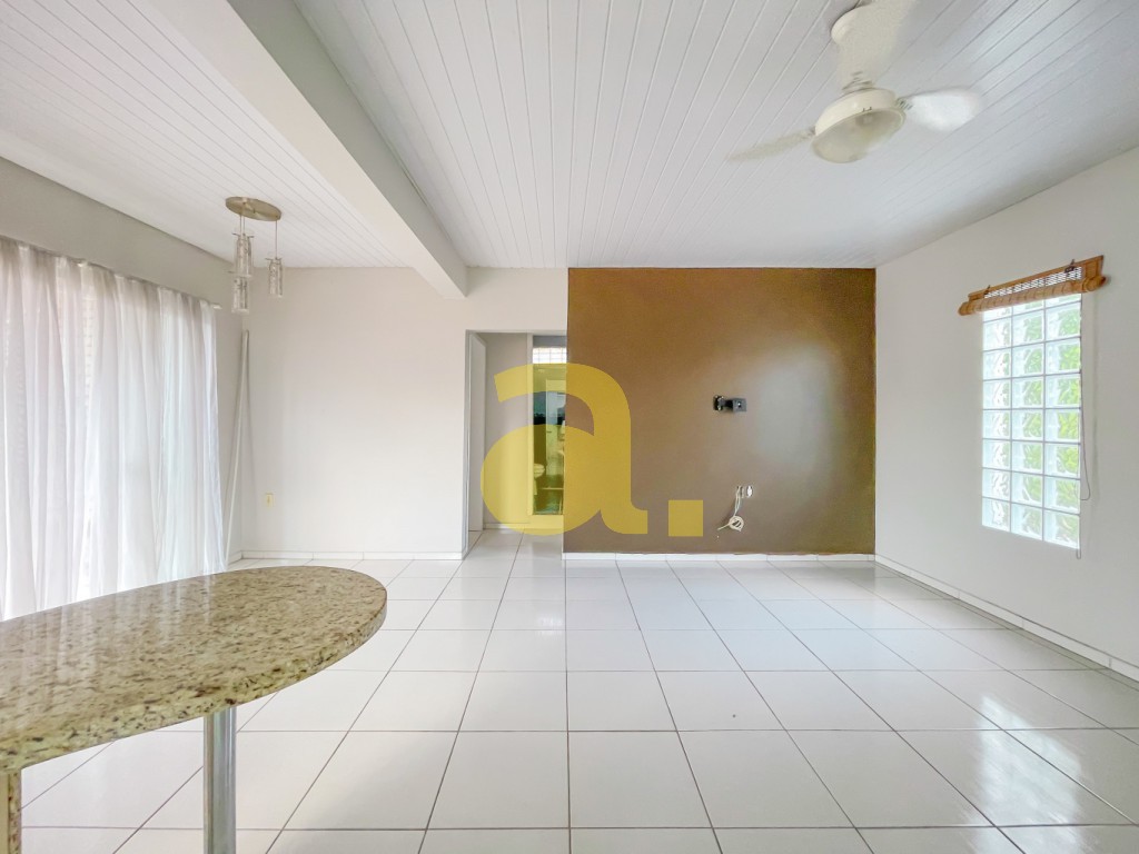 Casa para alugar com 5 quartos, 280m² - Foto 19