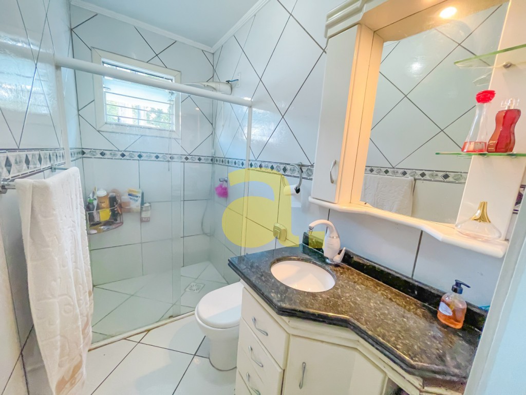 Casa para alugar com 5 quartos, 280m² - Foto 16