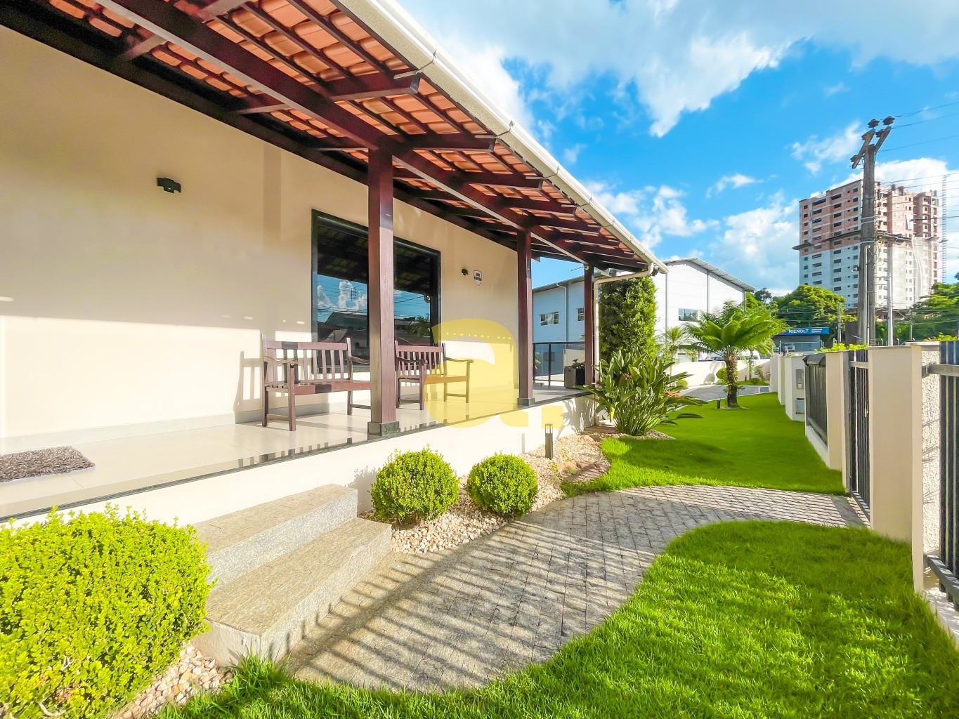 Casa à venda com 5 quartos, 420m² - Foto 11