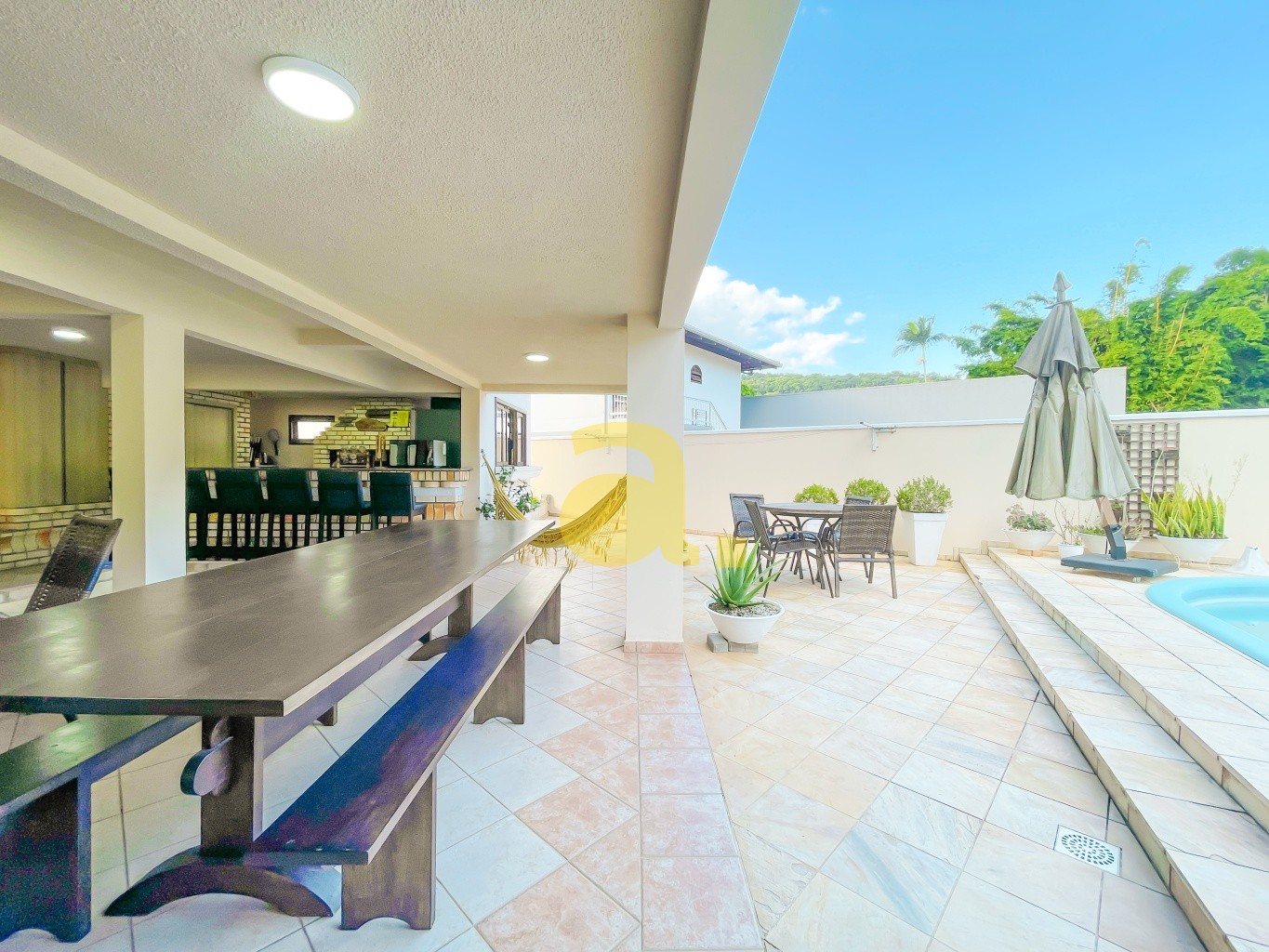 Casa à venda com 5 quartos, 420m² - Foto 14