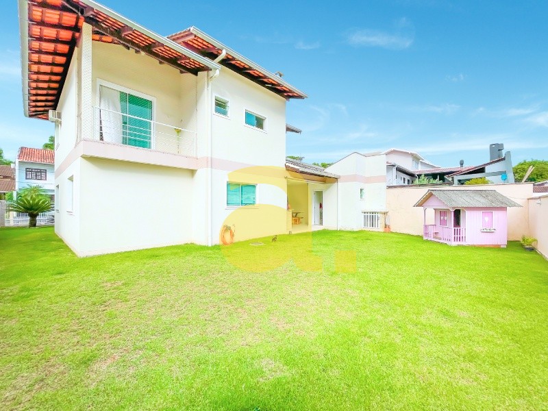 Casa para alugar com 3 quartos, 234m² - Foto 10