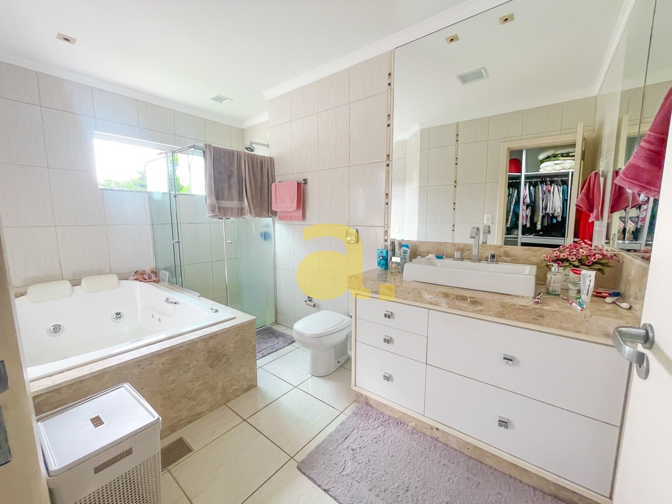 Casa para alugar com 3 quartos, 234m² - Foto 19
