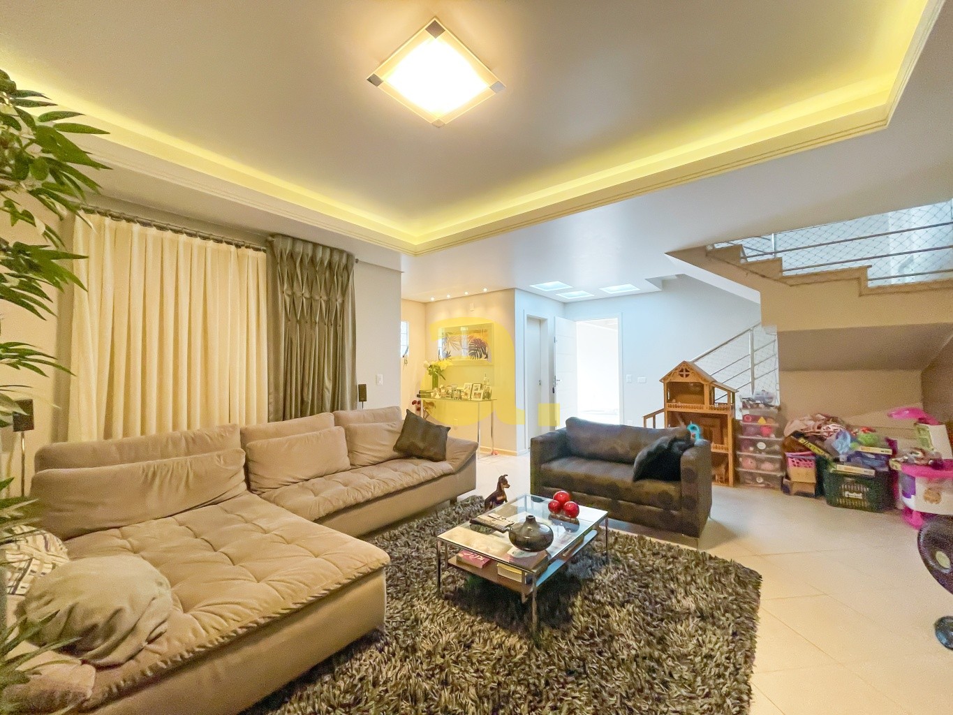 Casa para alugar com 3 quartos, 234m² - Foto 11