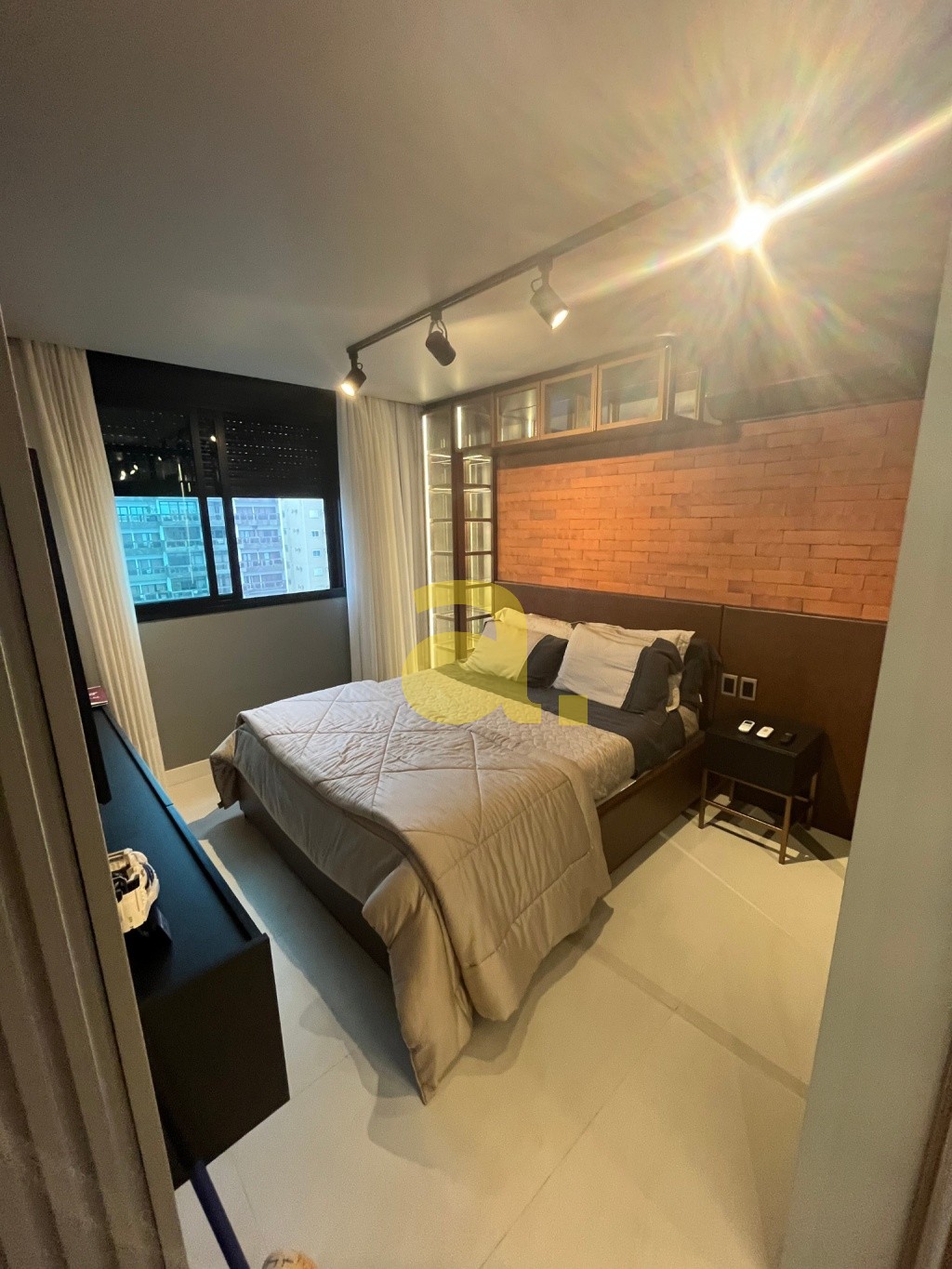 Apartamento à venda com 4 quartos, 200m² - Foto 8