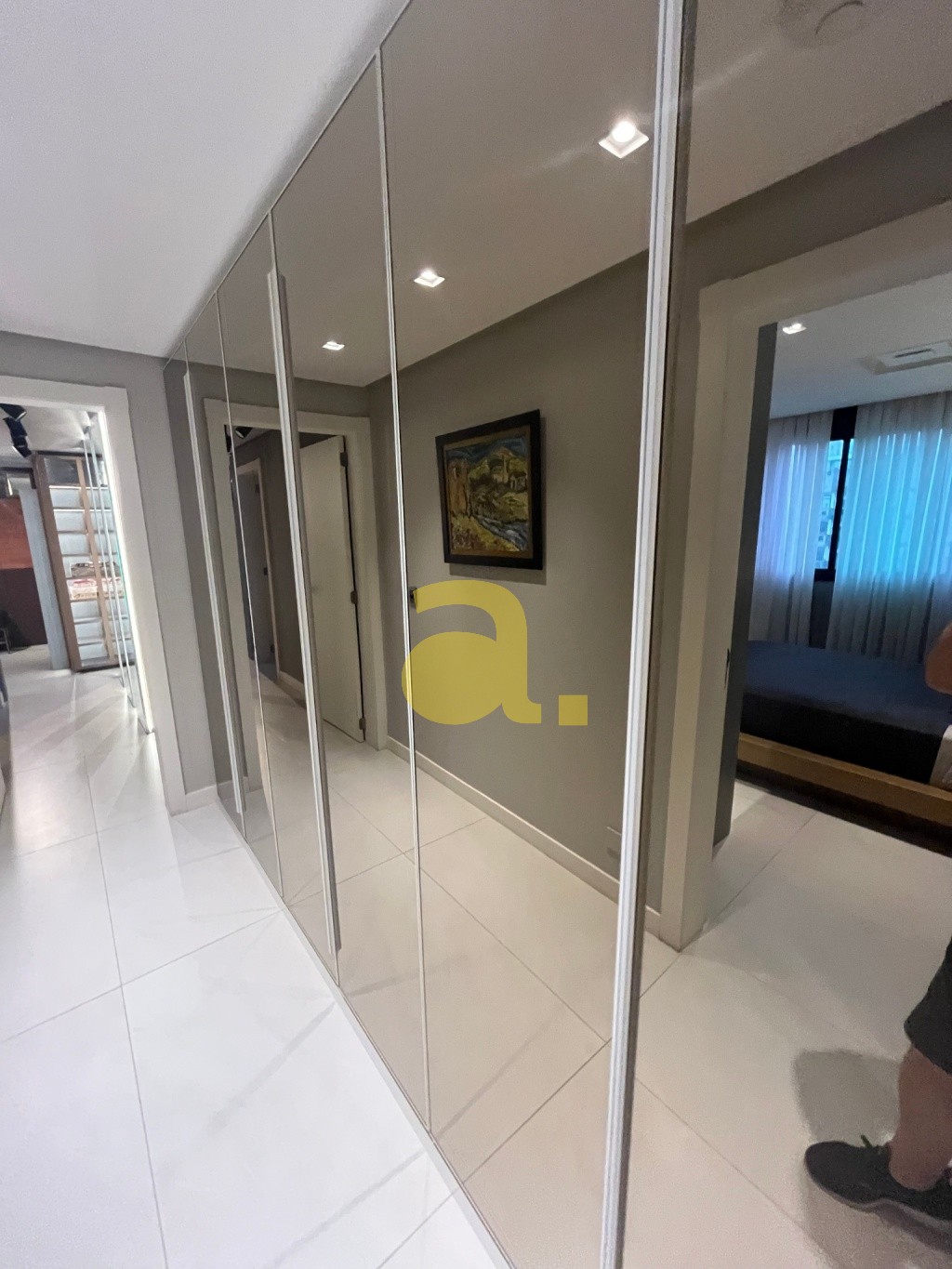 Apartamento à venda com 4 quartos, 200m² - Foto 11