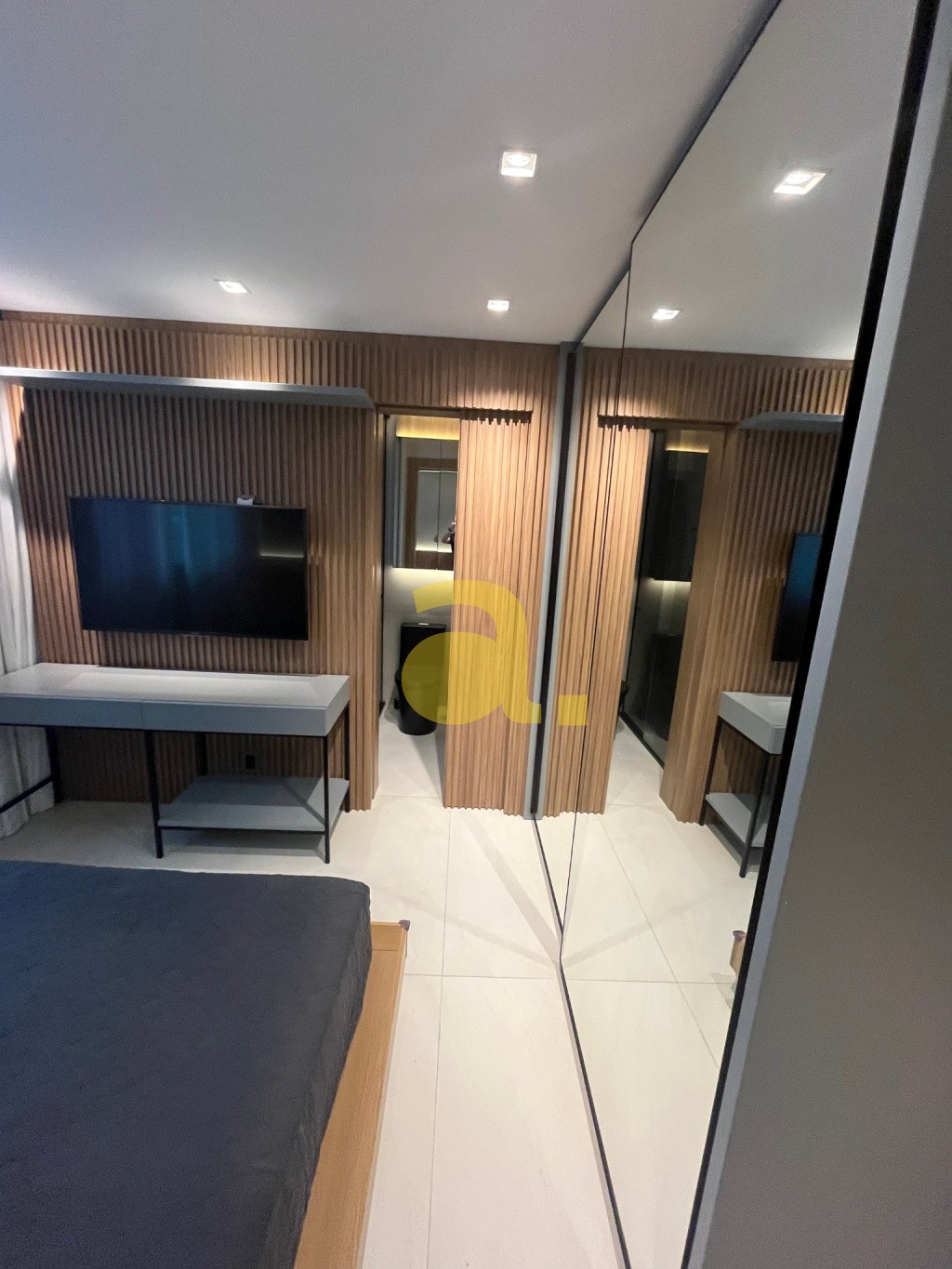Apartamento à venda com 4 quartos, 200m² - Foto 12
